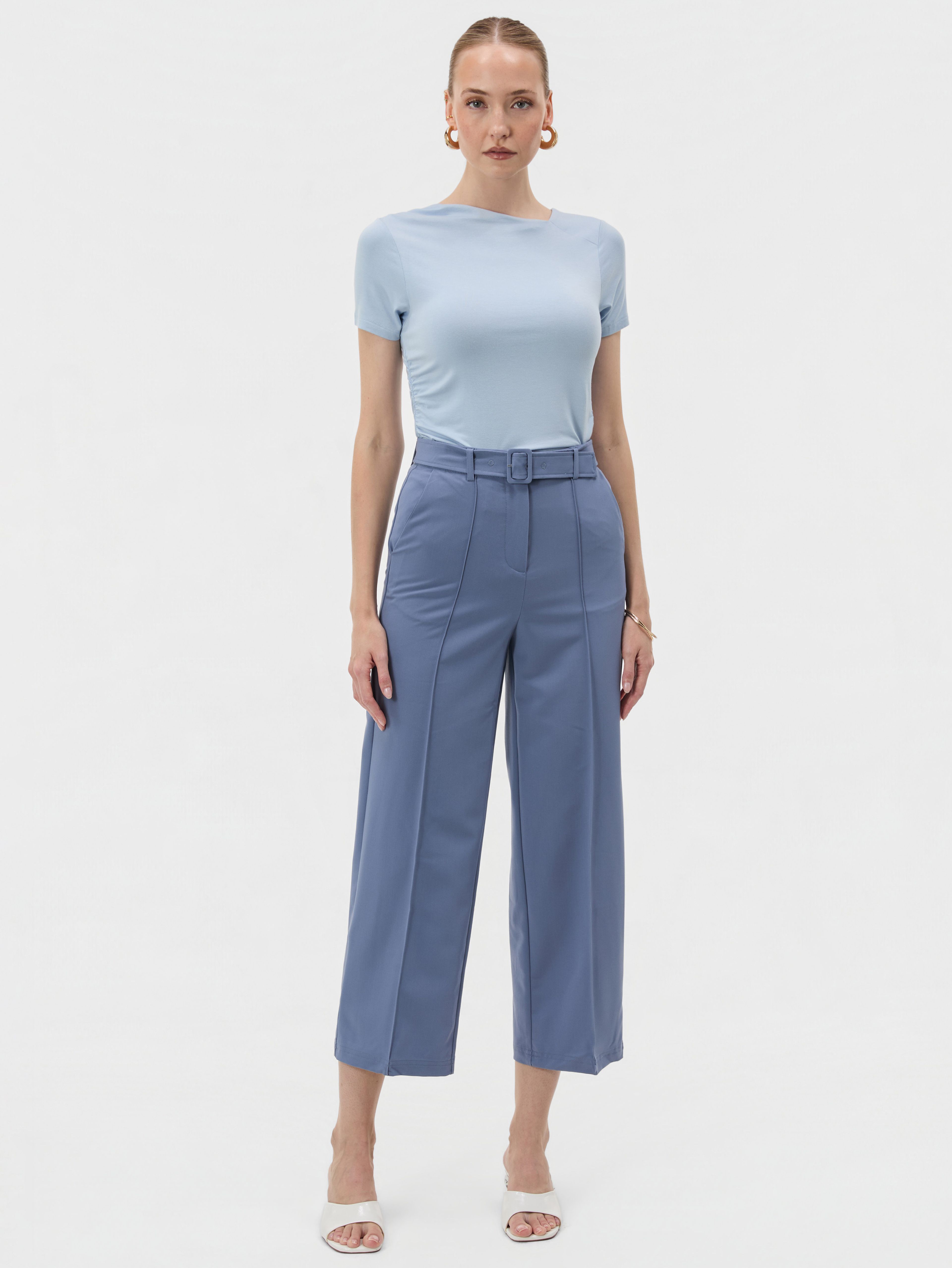 Blaue verkürzte Damenhose mit weitem Bein und hohem Bund ORSAY - 001