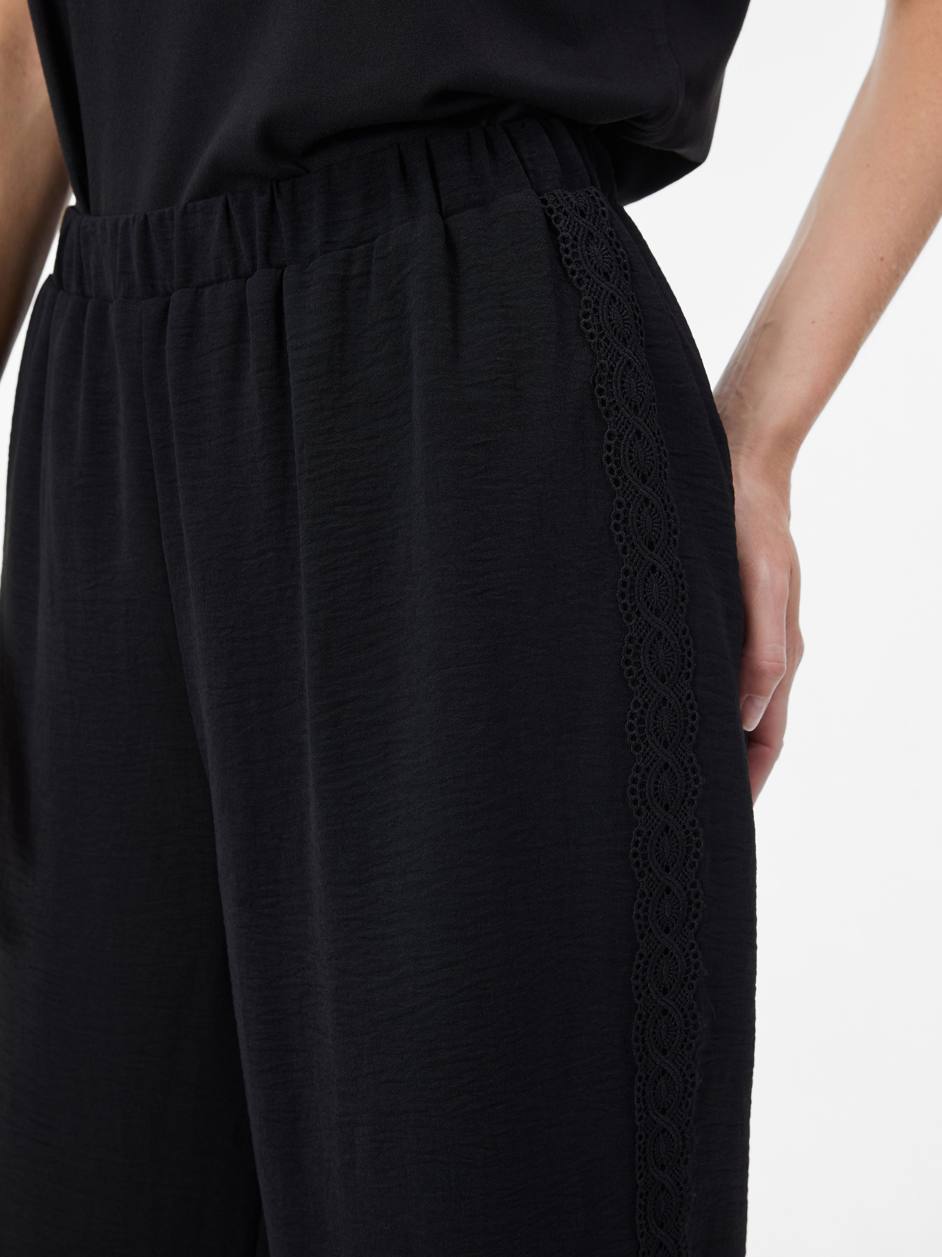 ORSAY Fekete női bő szárú culotte nadrág magas derékkal - 004