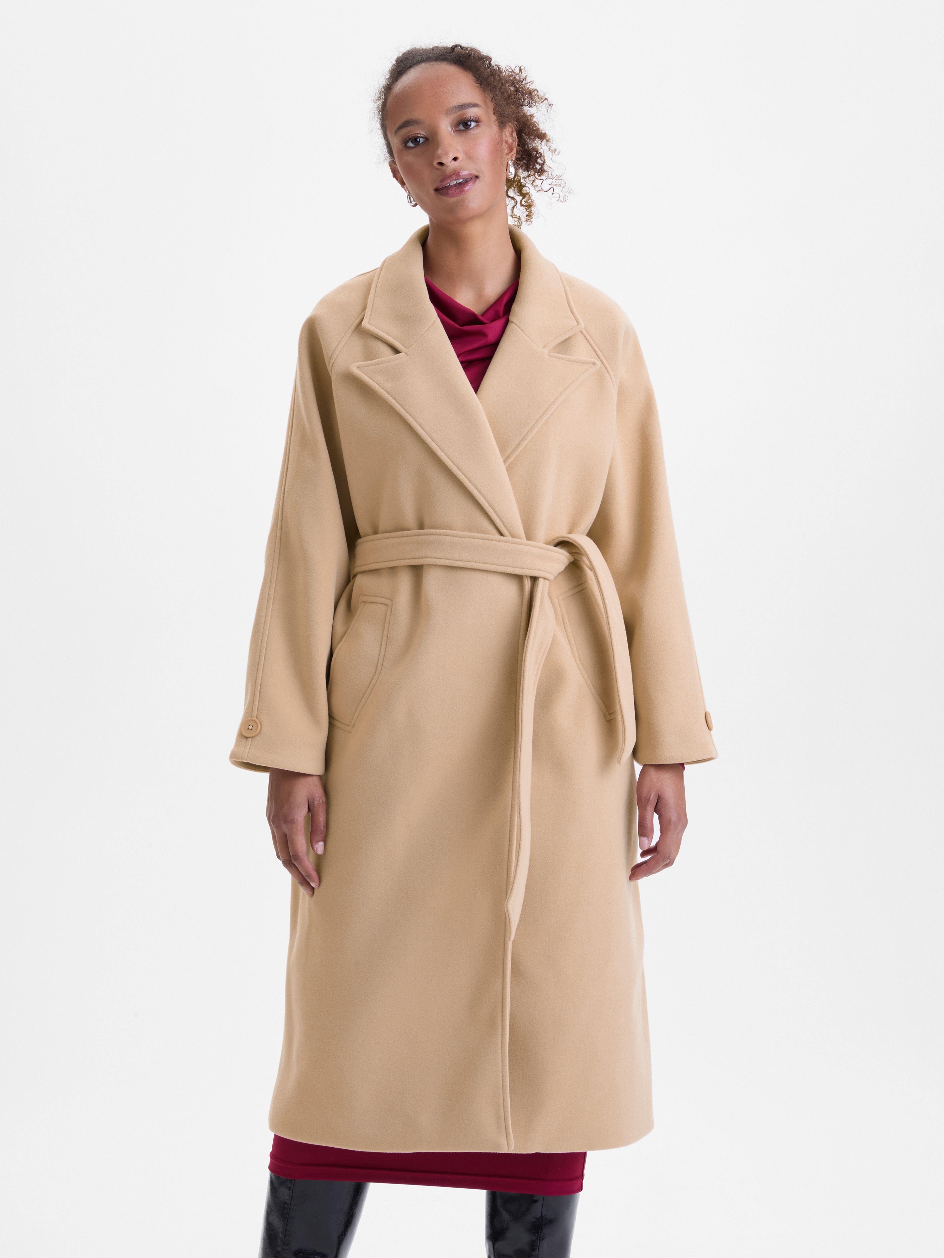 Beżowy płaszcz damski ORSAY