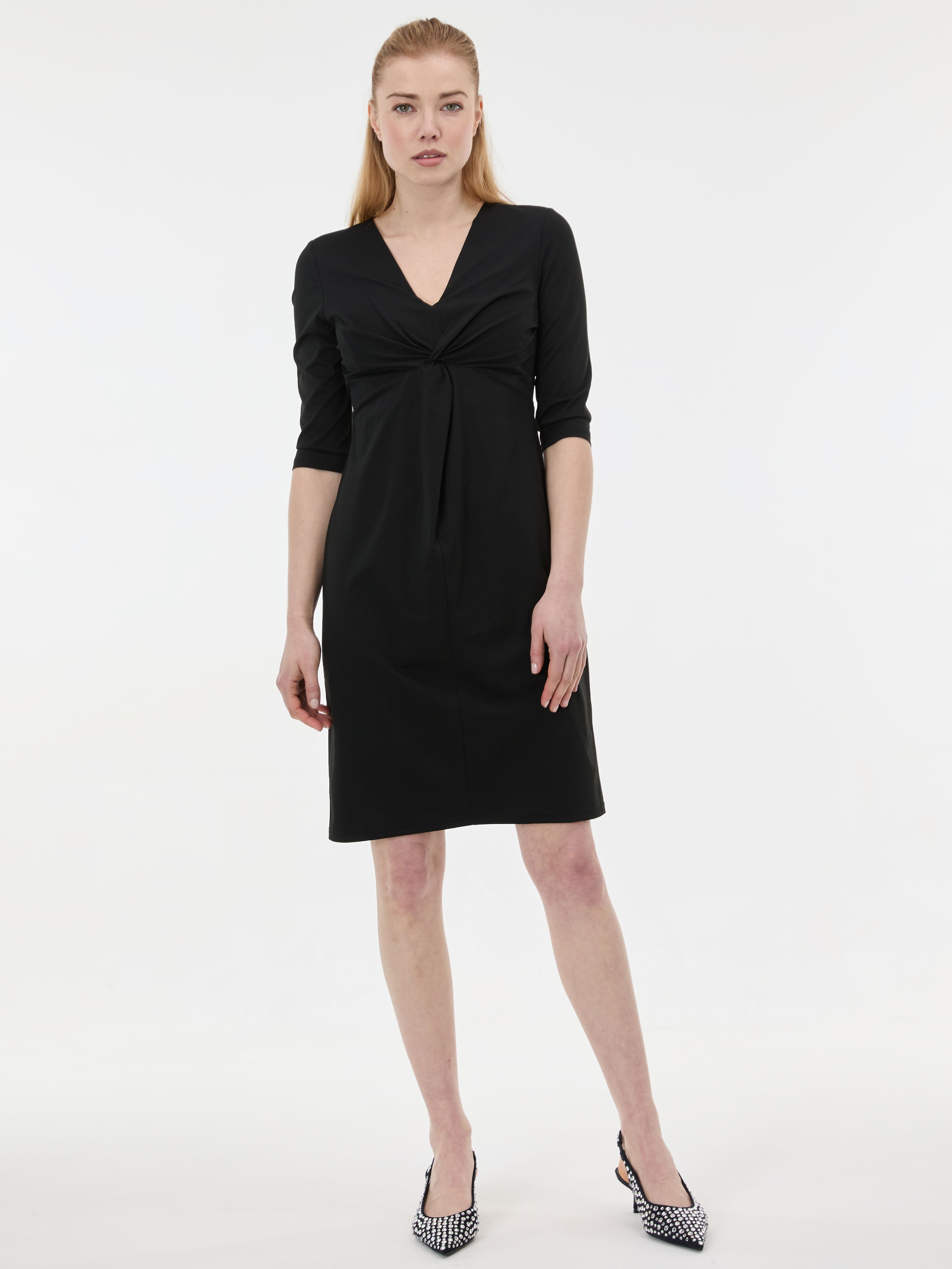 Czarna damska sukienka do kolan ORSAY