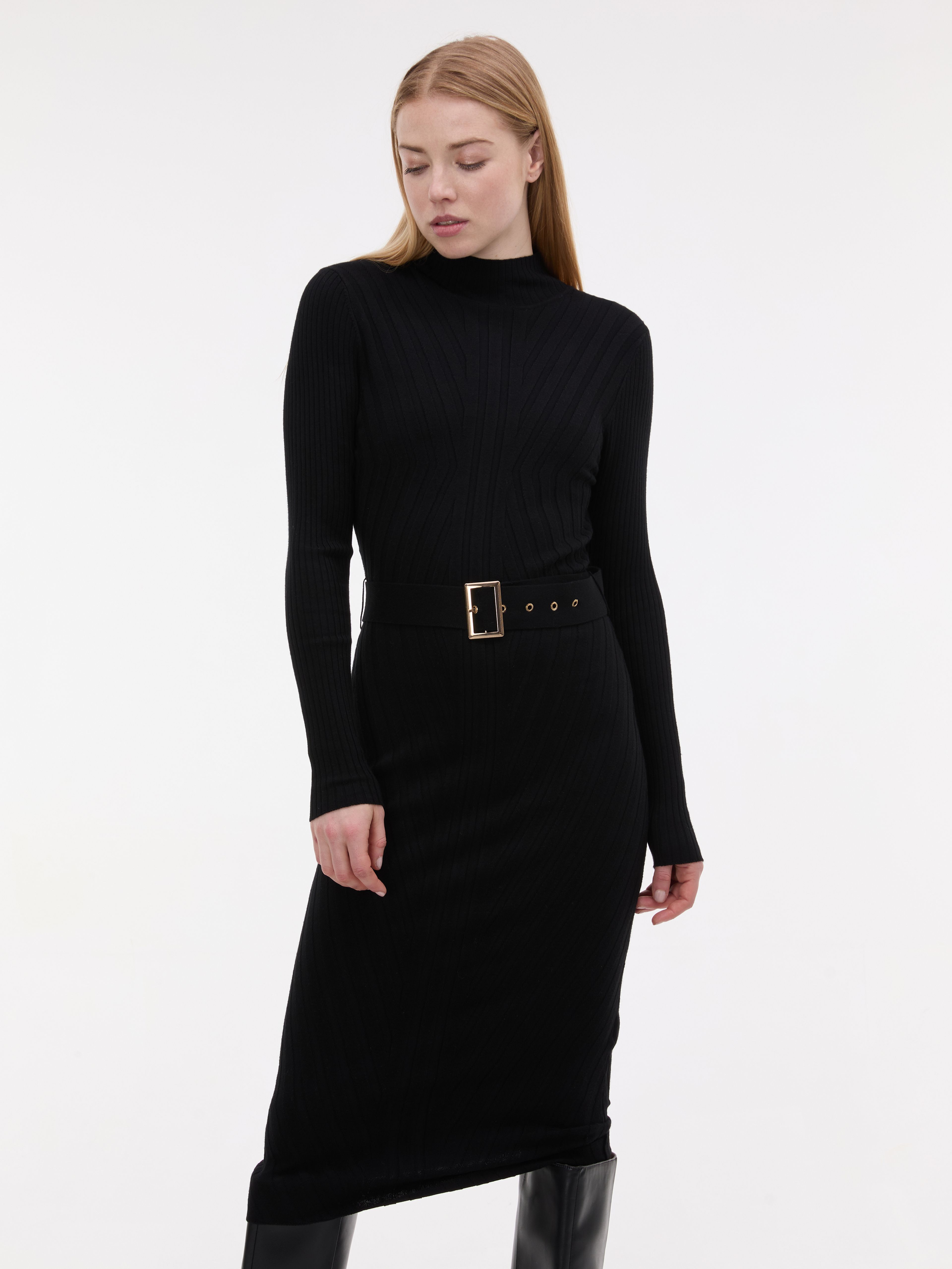 Czarna damska sukienka midi z paskiem ORSAY