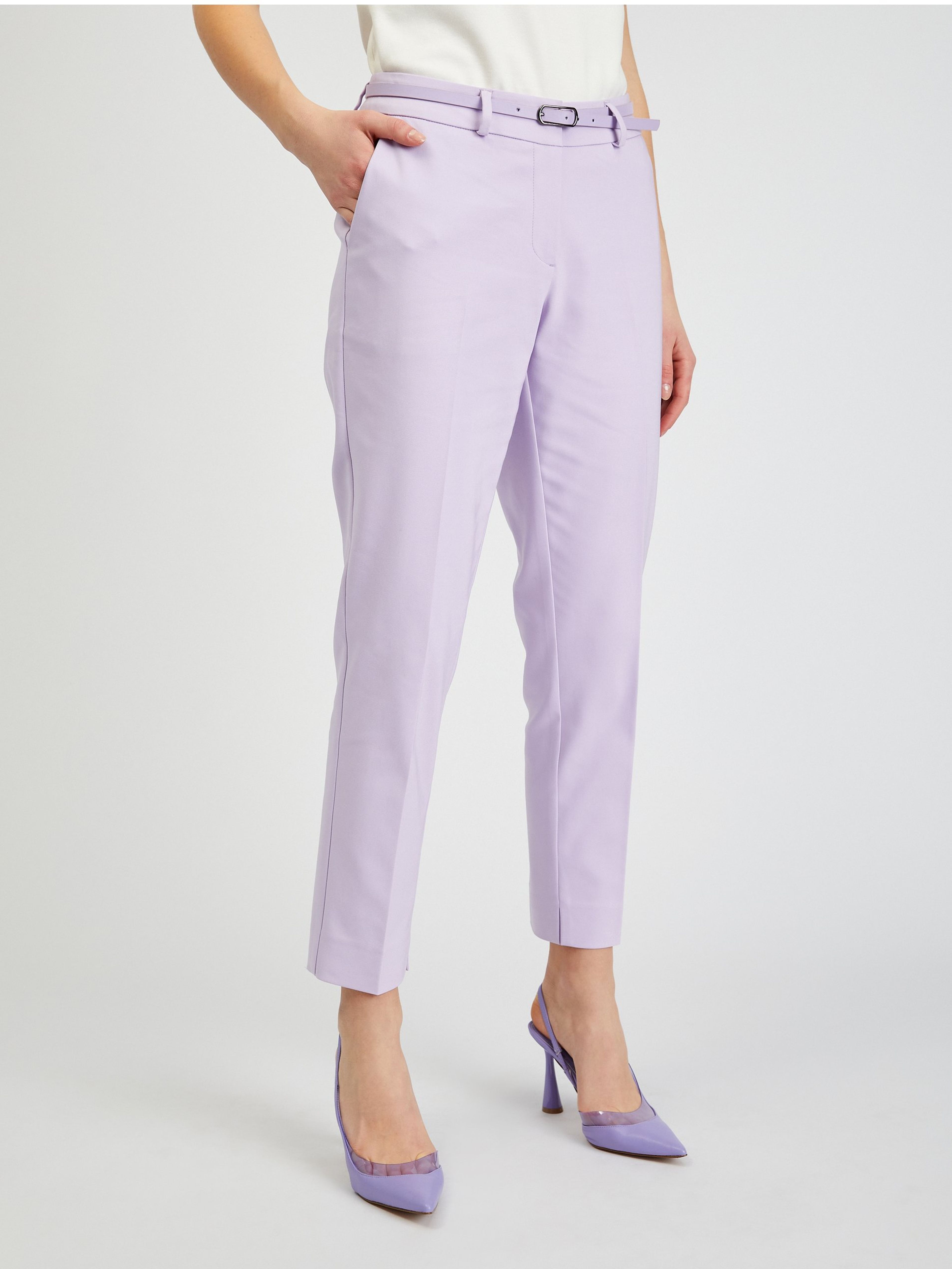 Pantaloni de damă violet deschis cu curea ORSAY