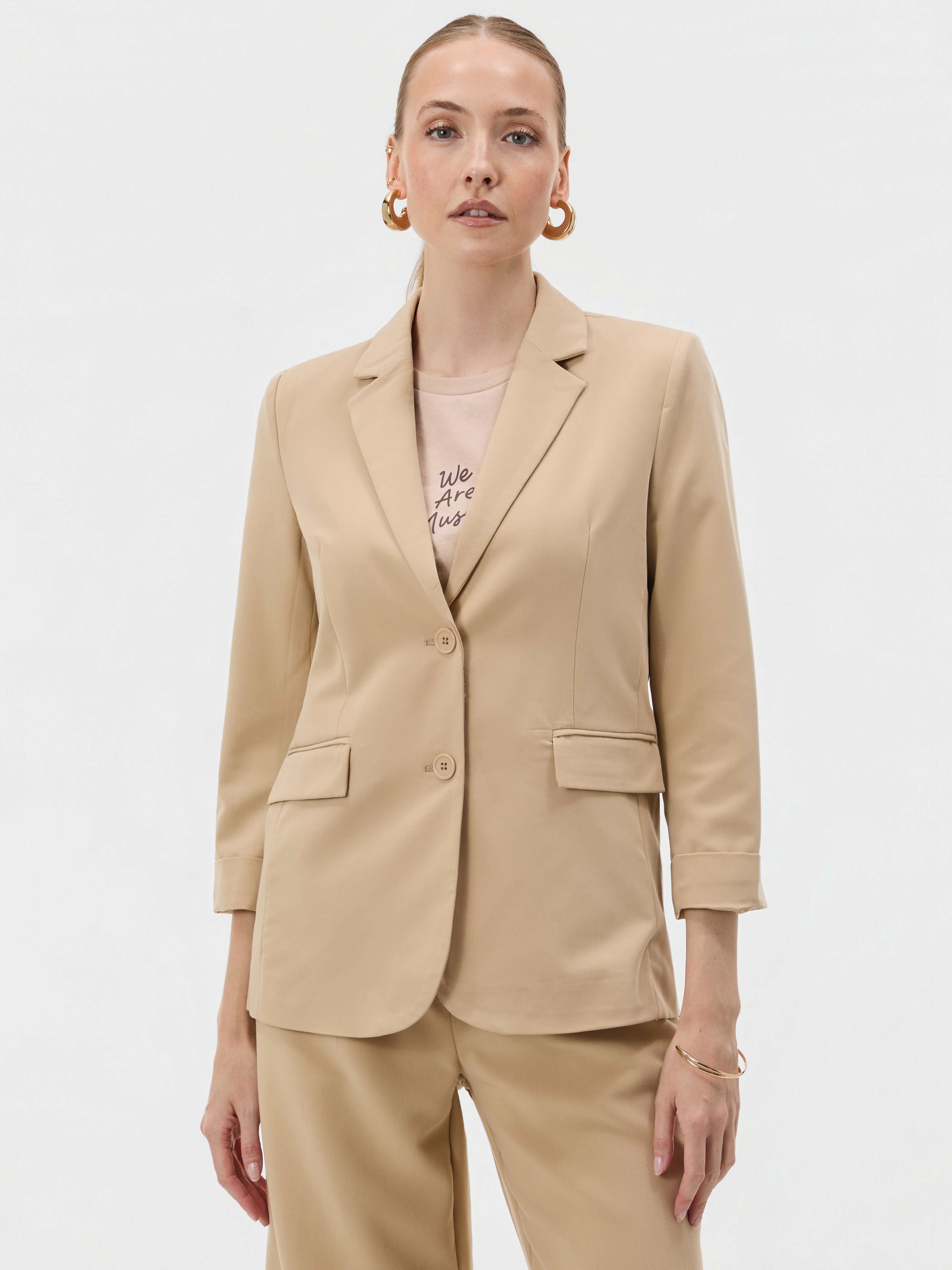 Beiger Damenblazer ORSAY - 002