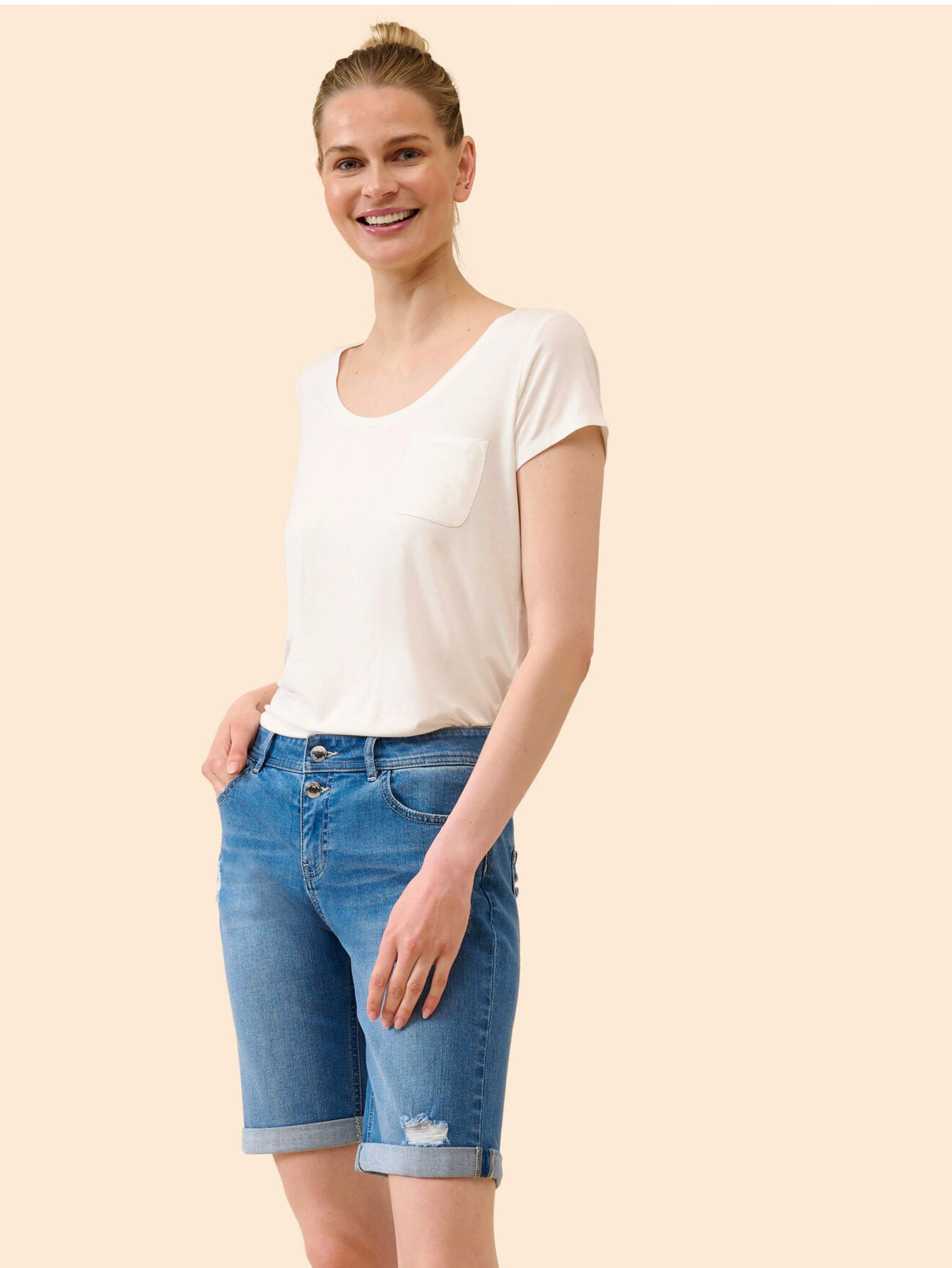 Niebieskie szorty jeansyowe z efektem ripped ORSAY