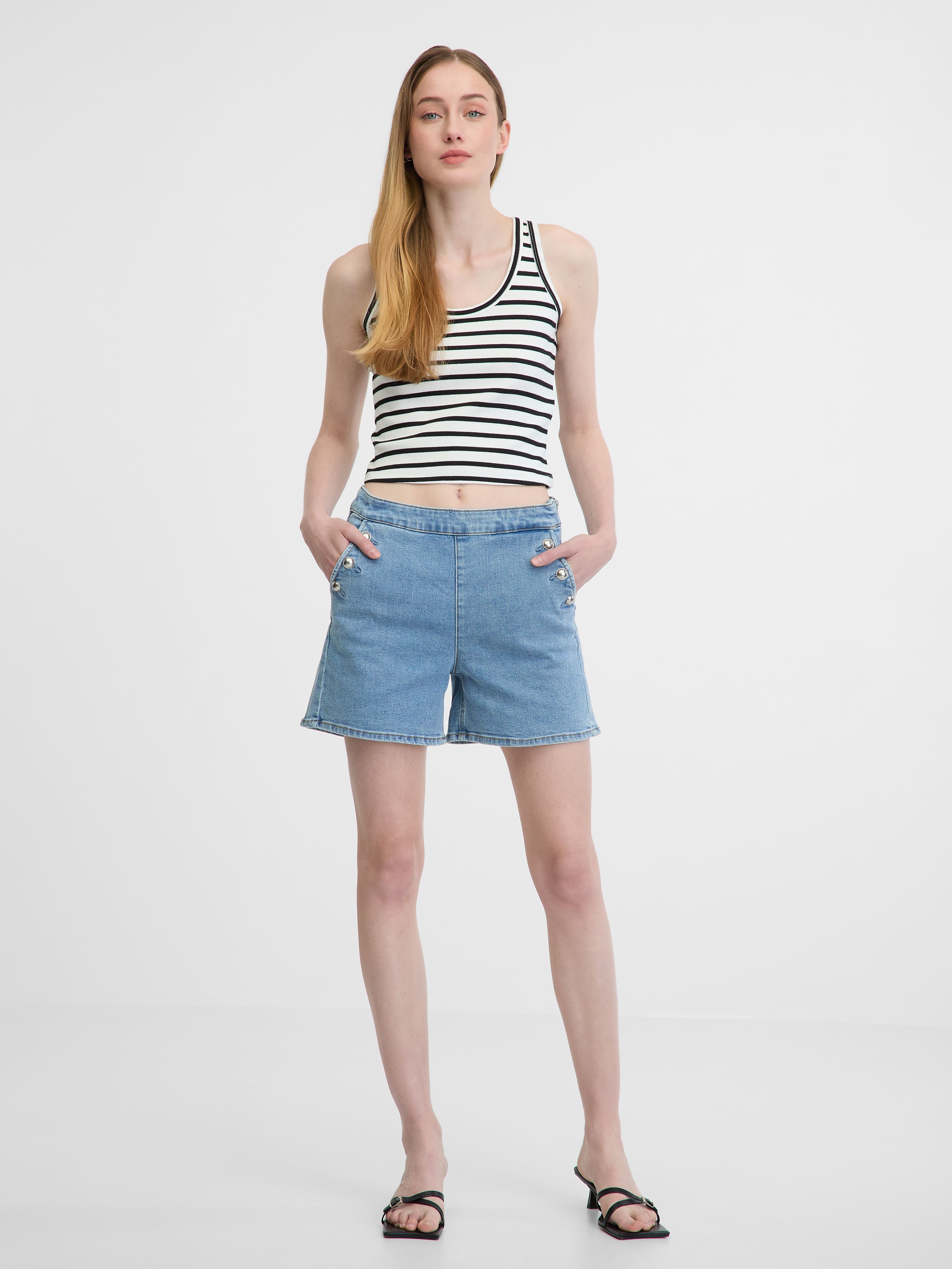 Jasnoniebieskie damskie szorty jeansowe ORSAY