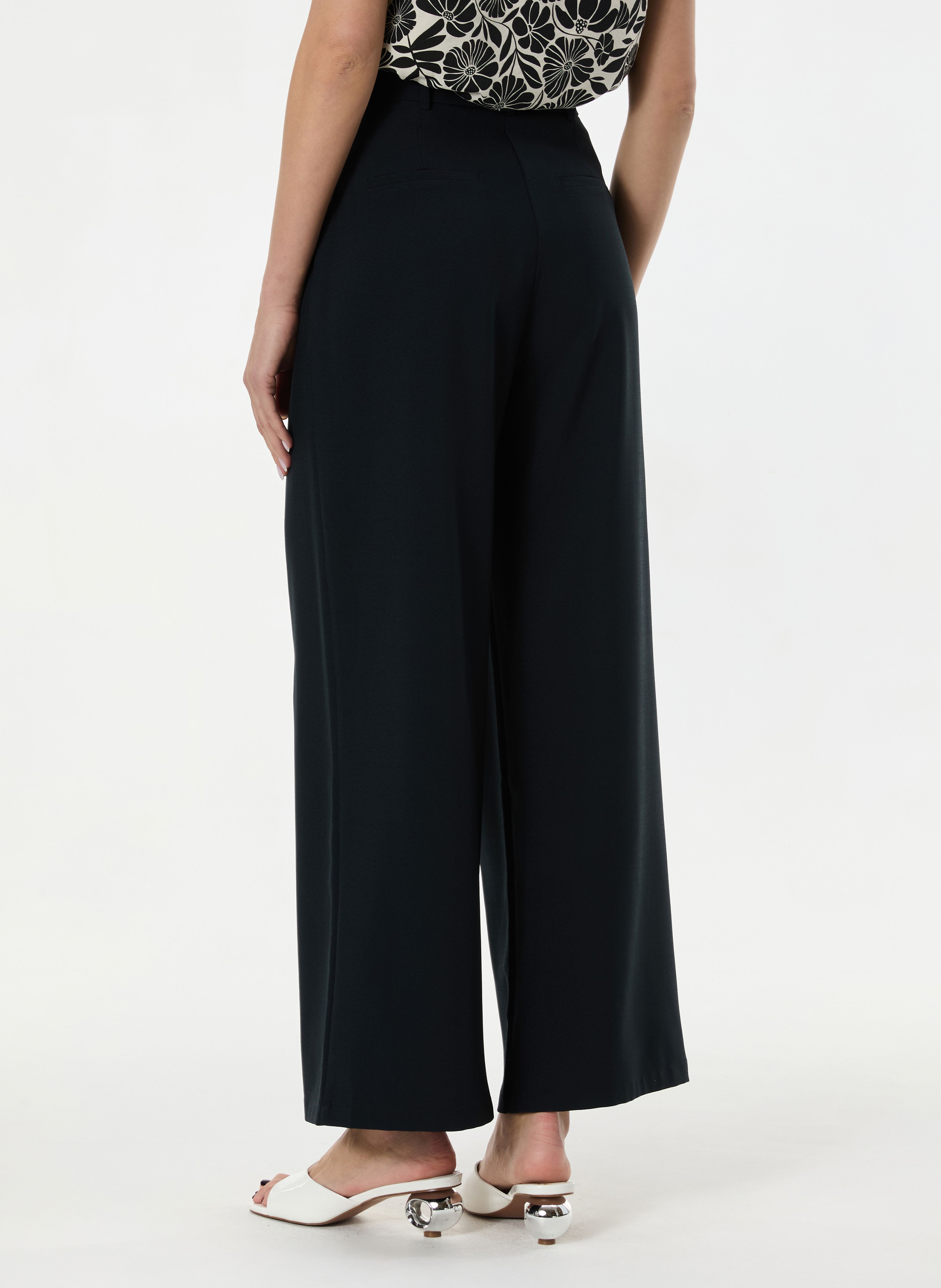 Pantaloni largi negri pentru femei ORSAY - 005