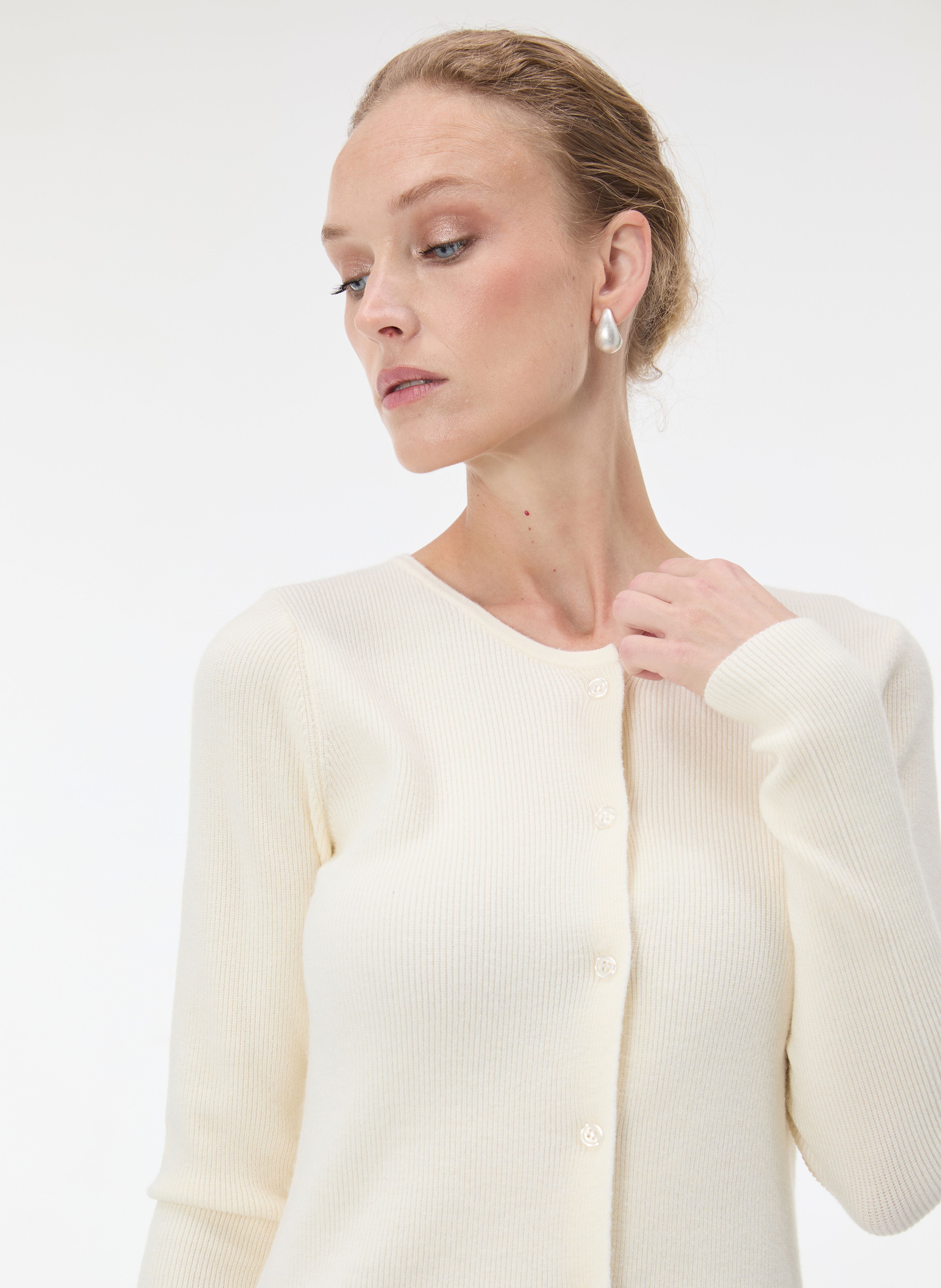 Weißer Damen-Cardigan mit langen Ärmeln ORSAY - 005