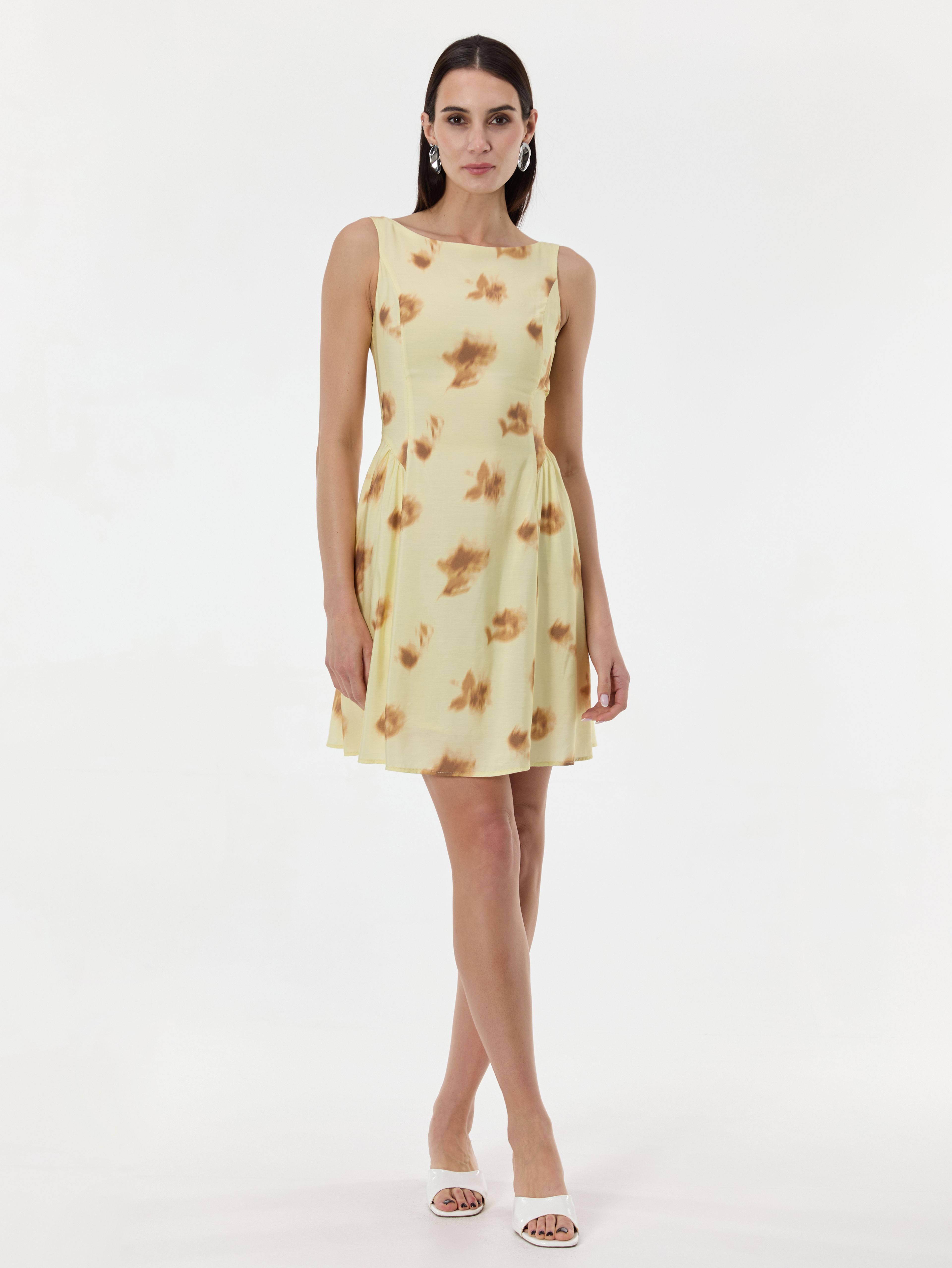Żółta wzorzysta sukienka damska bez rękawów ORSAY