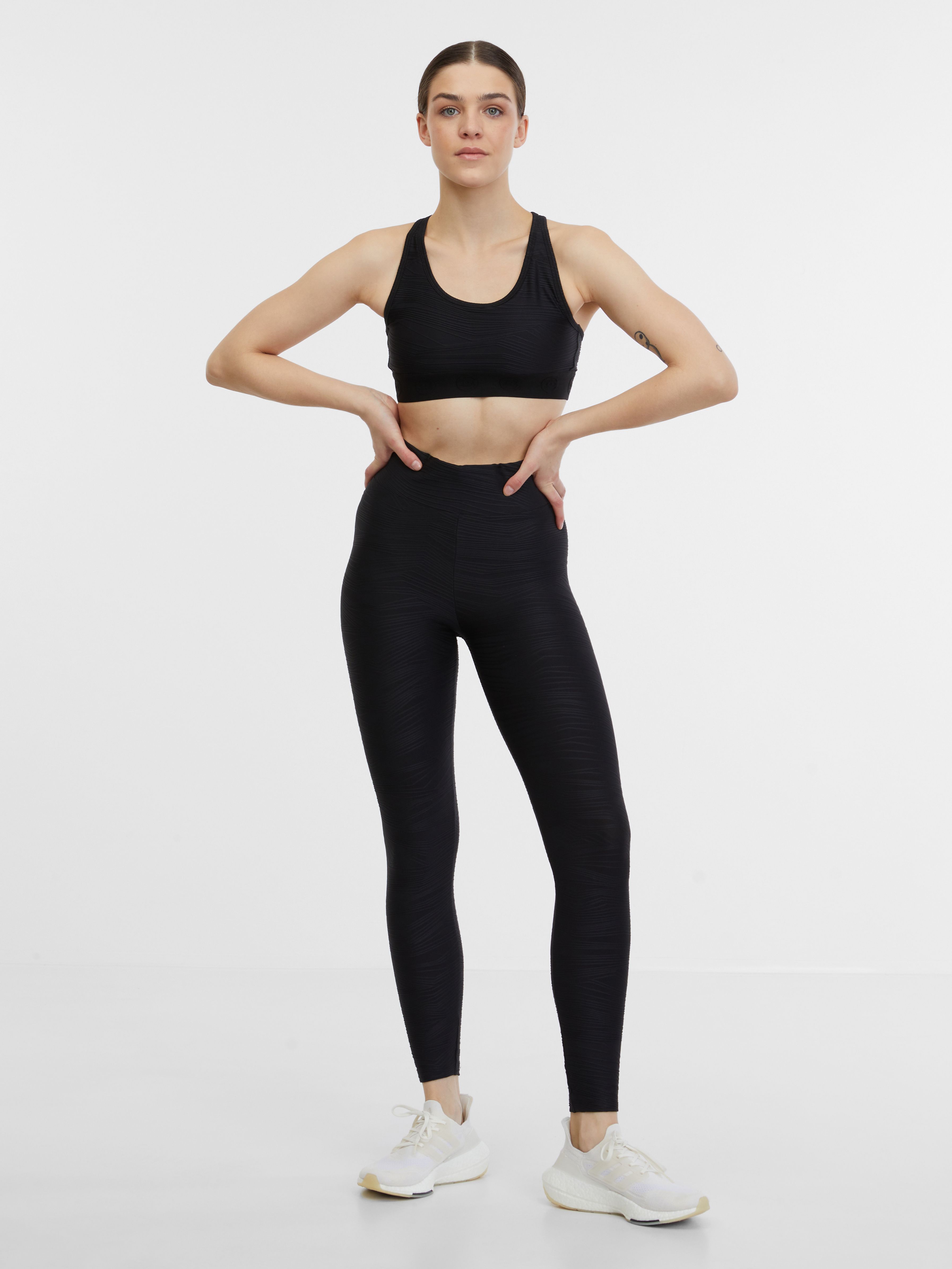 Spannende Schwarze Sport Leggings Bilder