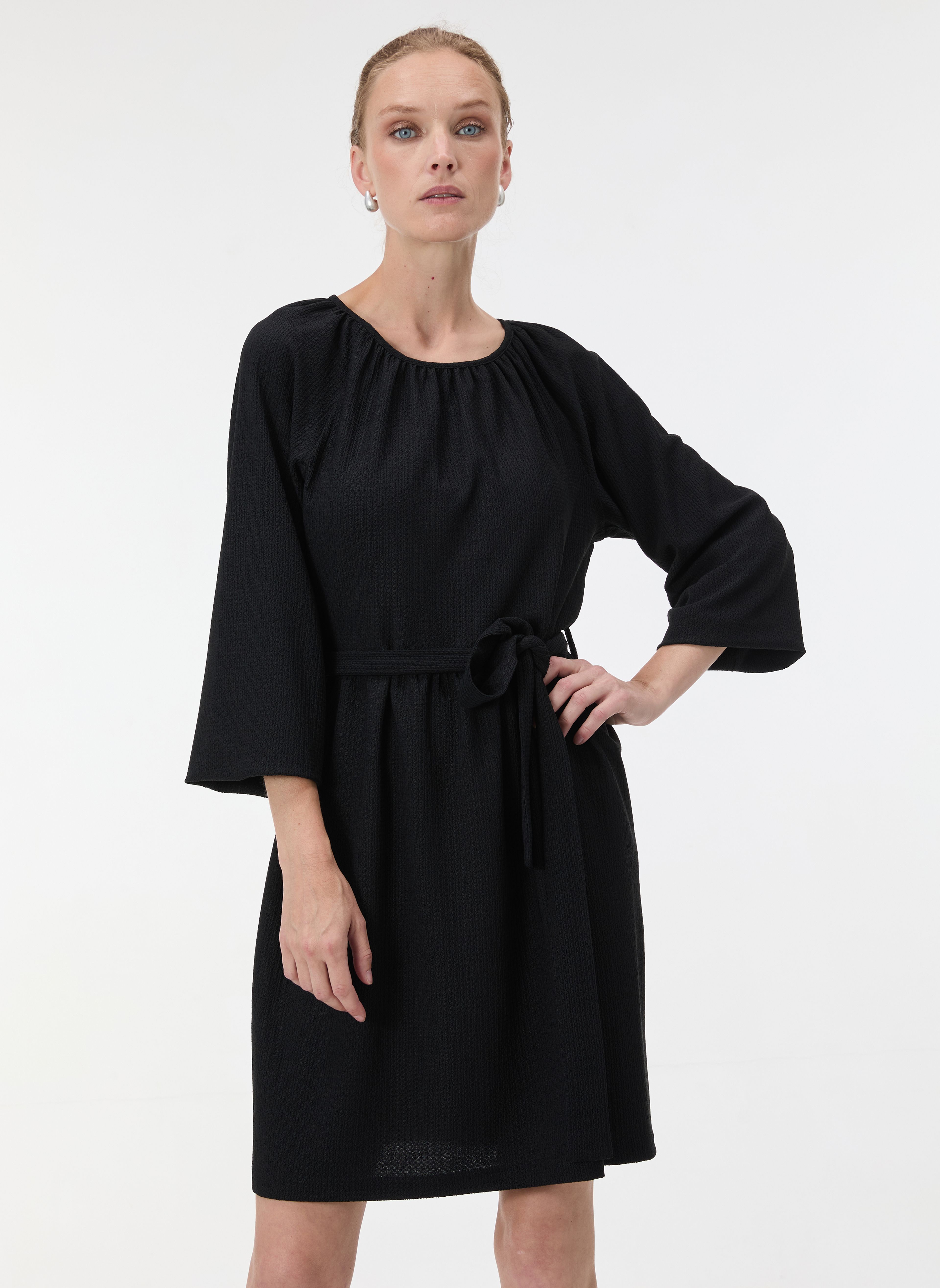 Rochie scurtă dreaptă pentru femei neagră cu mânecă trei sferturi ORSAY - 003