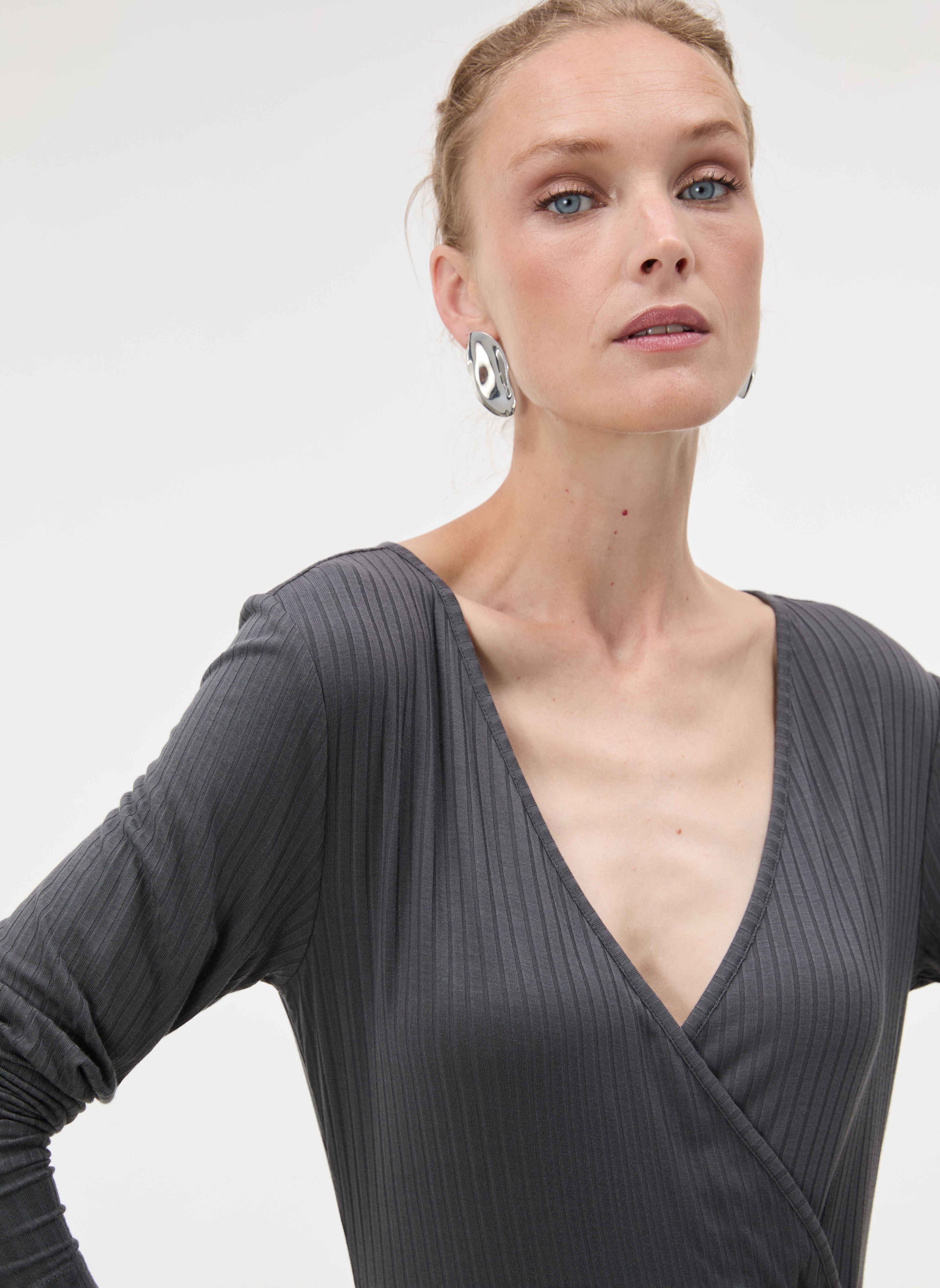 Dunkelgraues Damenkleid ORSAY - 005