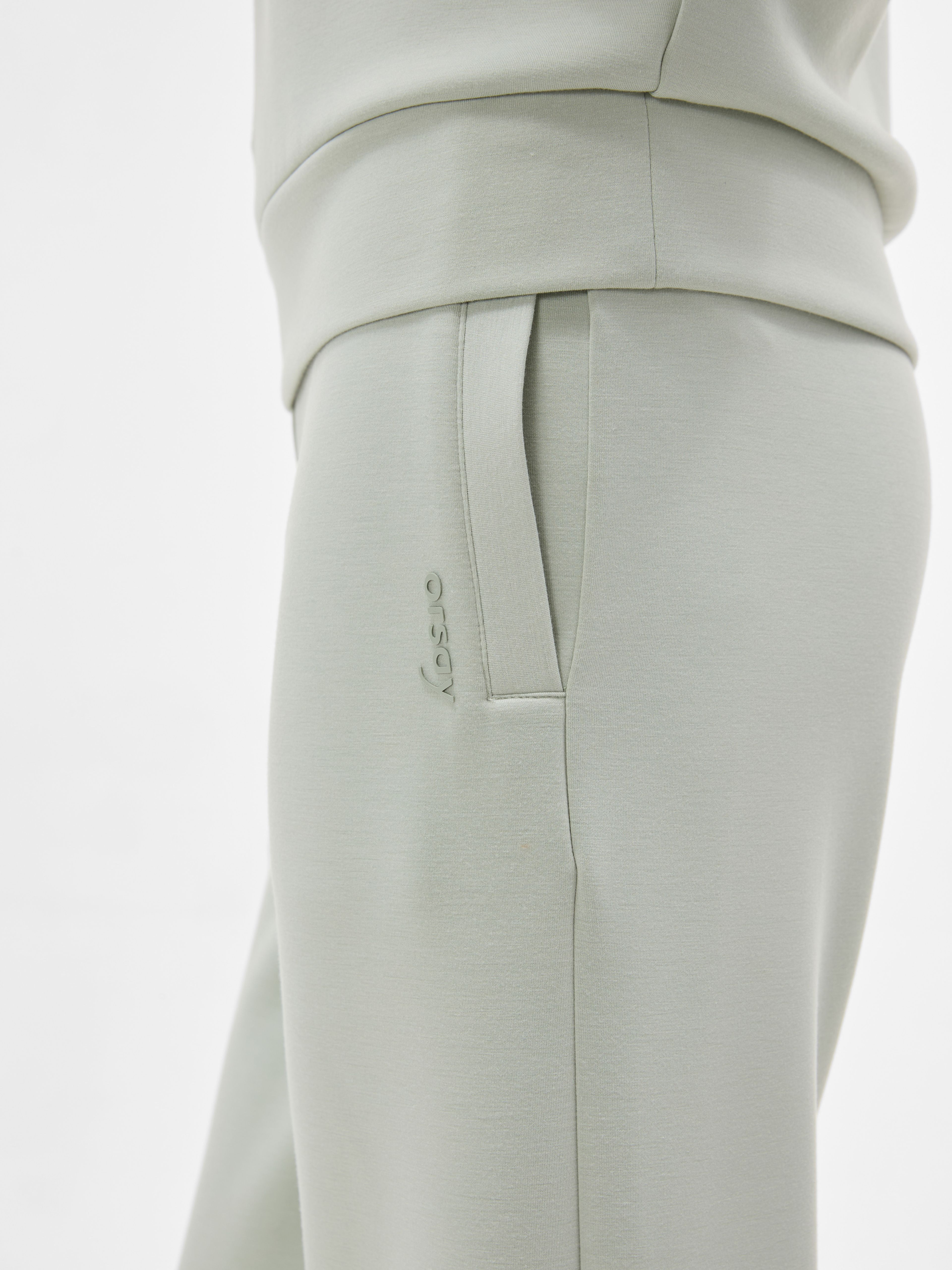 Hellgrüne Damen-Jogginghose ORSAY - 004