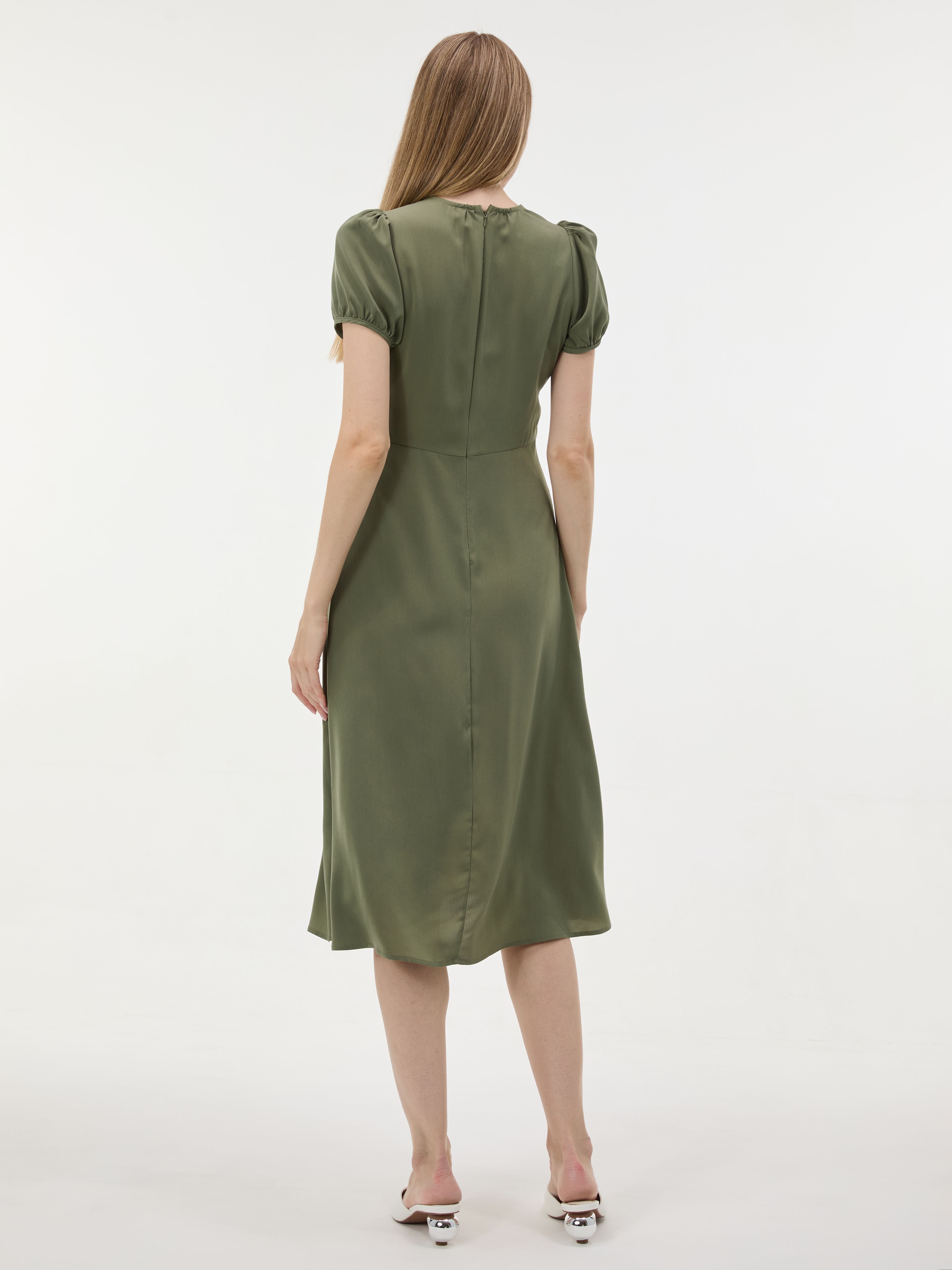 Grünes Damen-A-Linien-Kleid mit V-Ausschnitt und kurzen Ärmeln ORSAY - 002