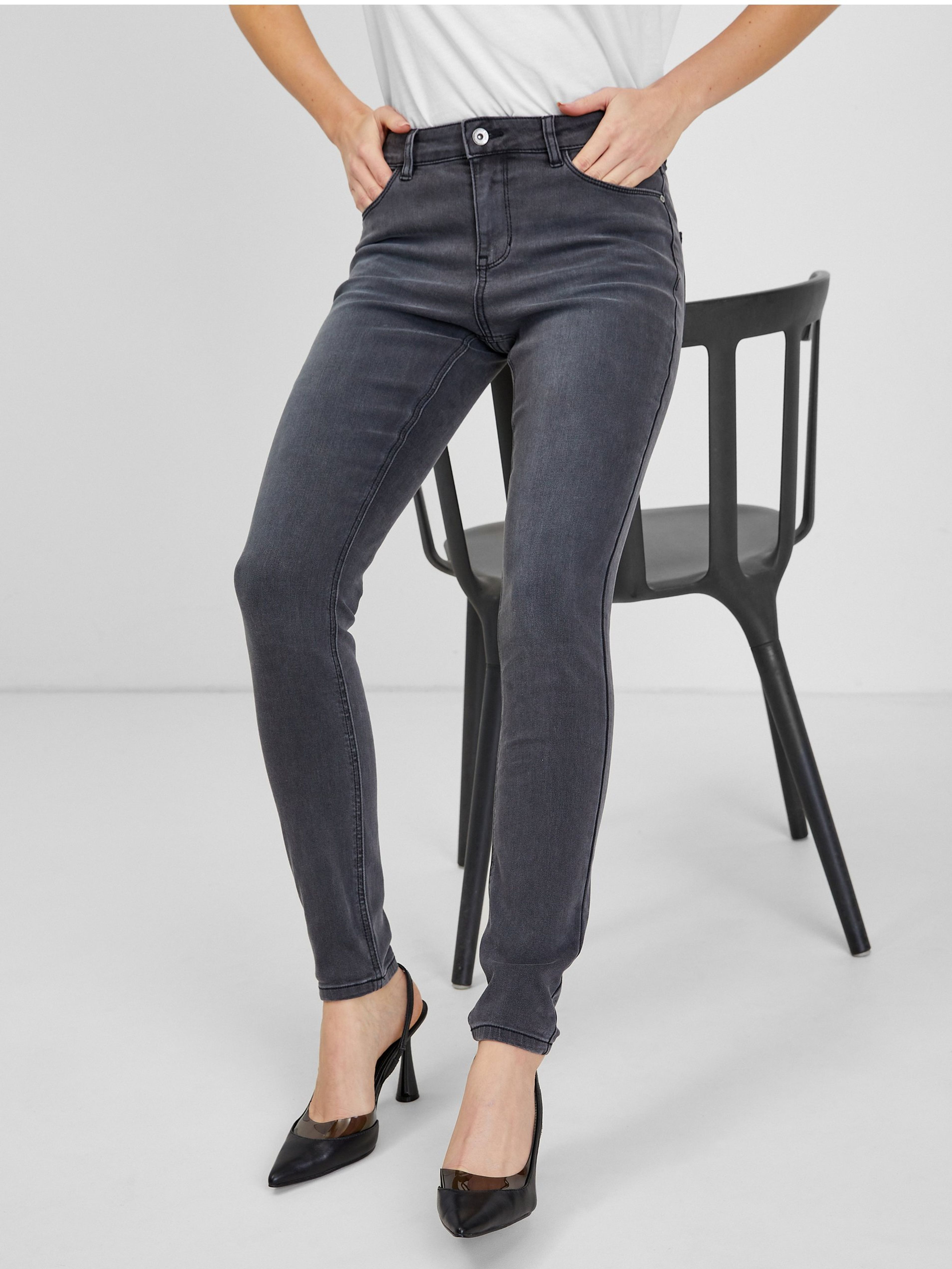 Graue Damenjeans mit Skinny Fit ORSAY