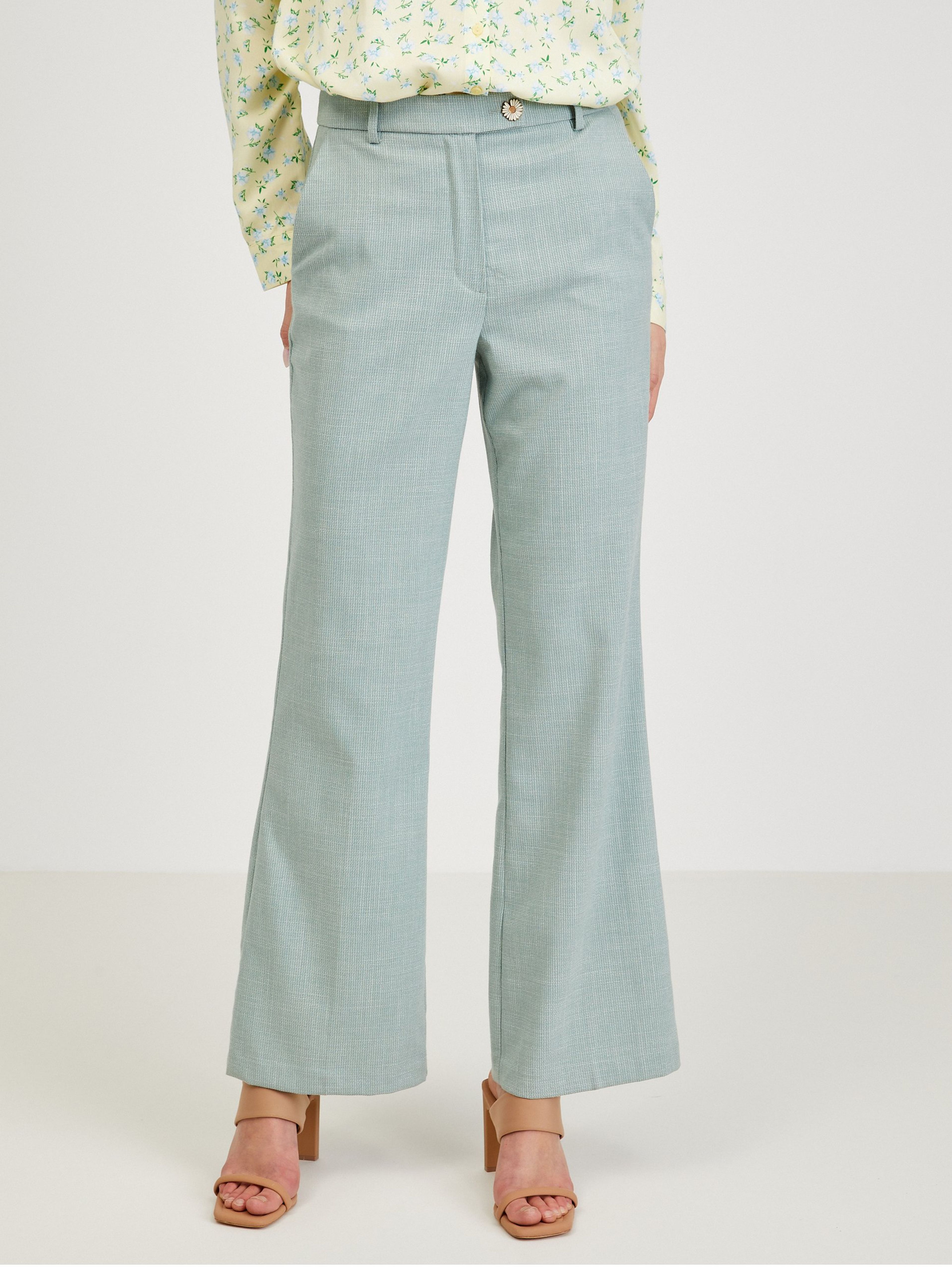 Jasnozielone spodnie damskie flared fit ORSAY