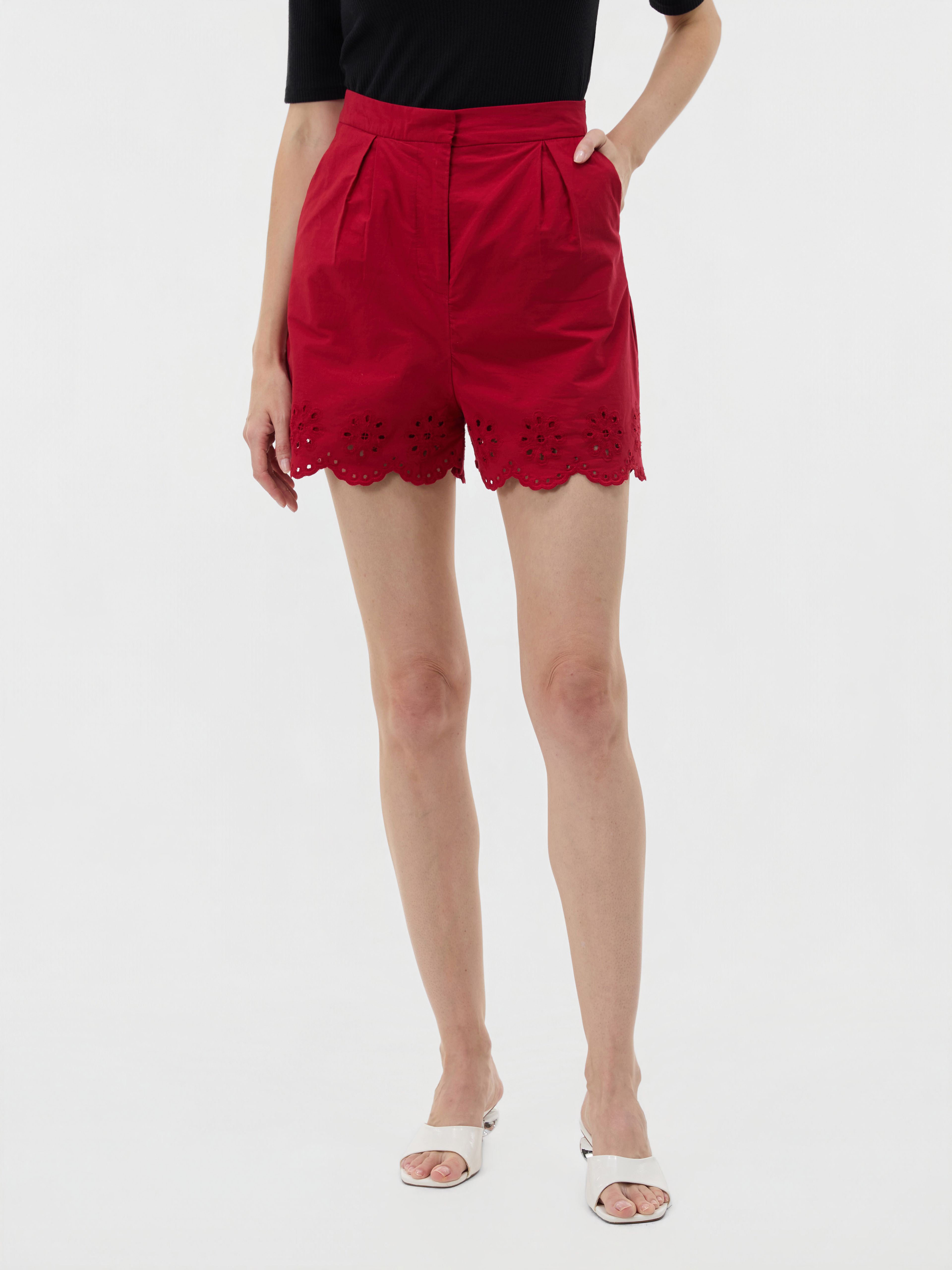 Rote Damenshorts ORSAY - 002