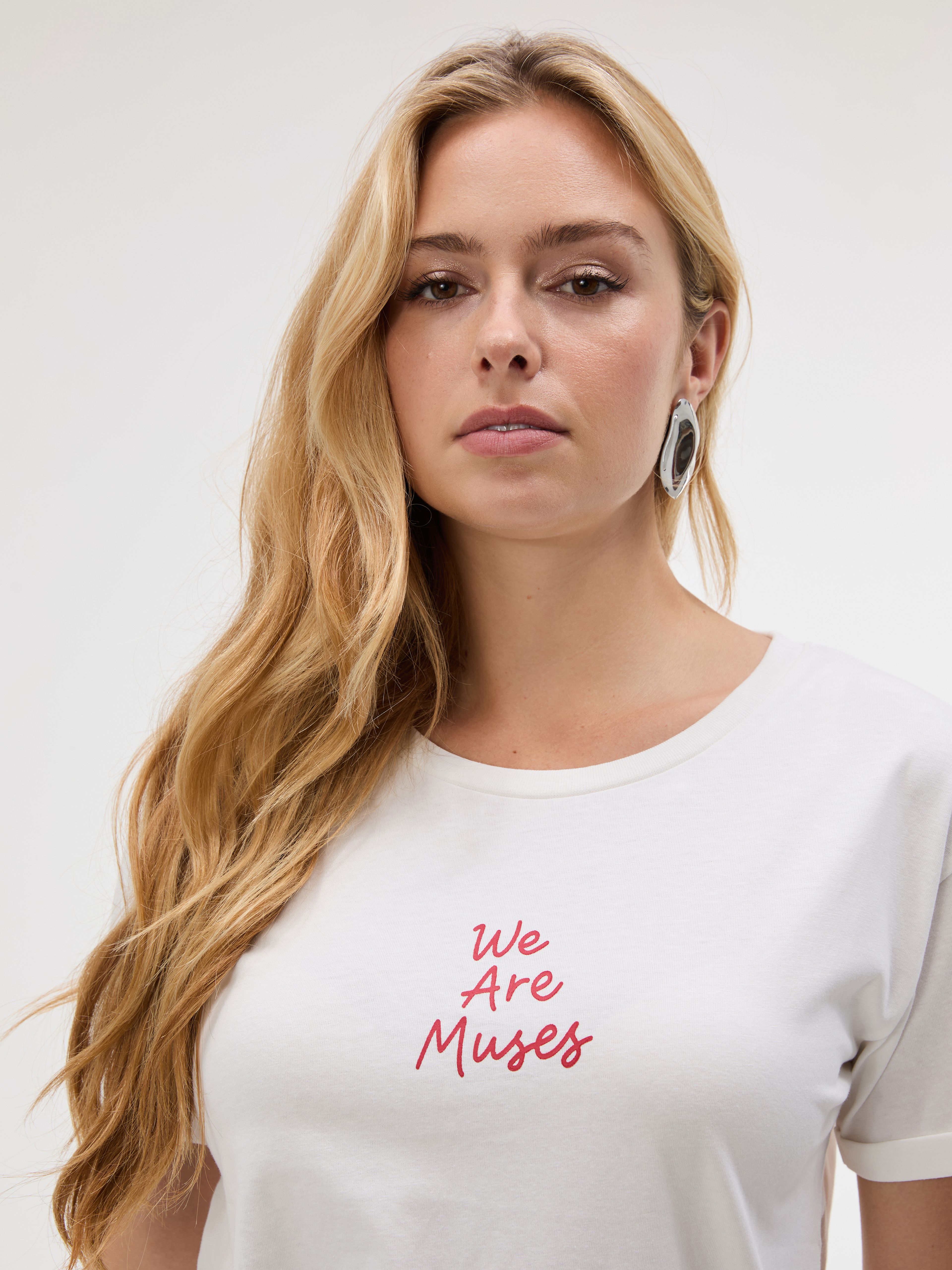 Biały damski t-shirt z krótkim rękawem ORSAY - 004