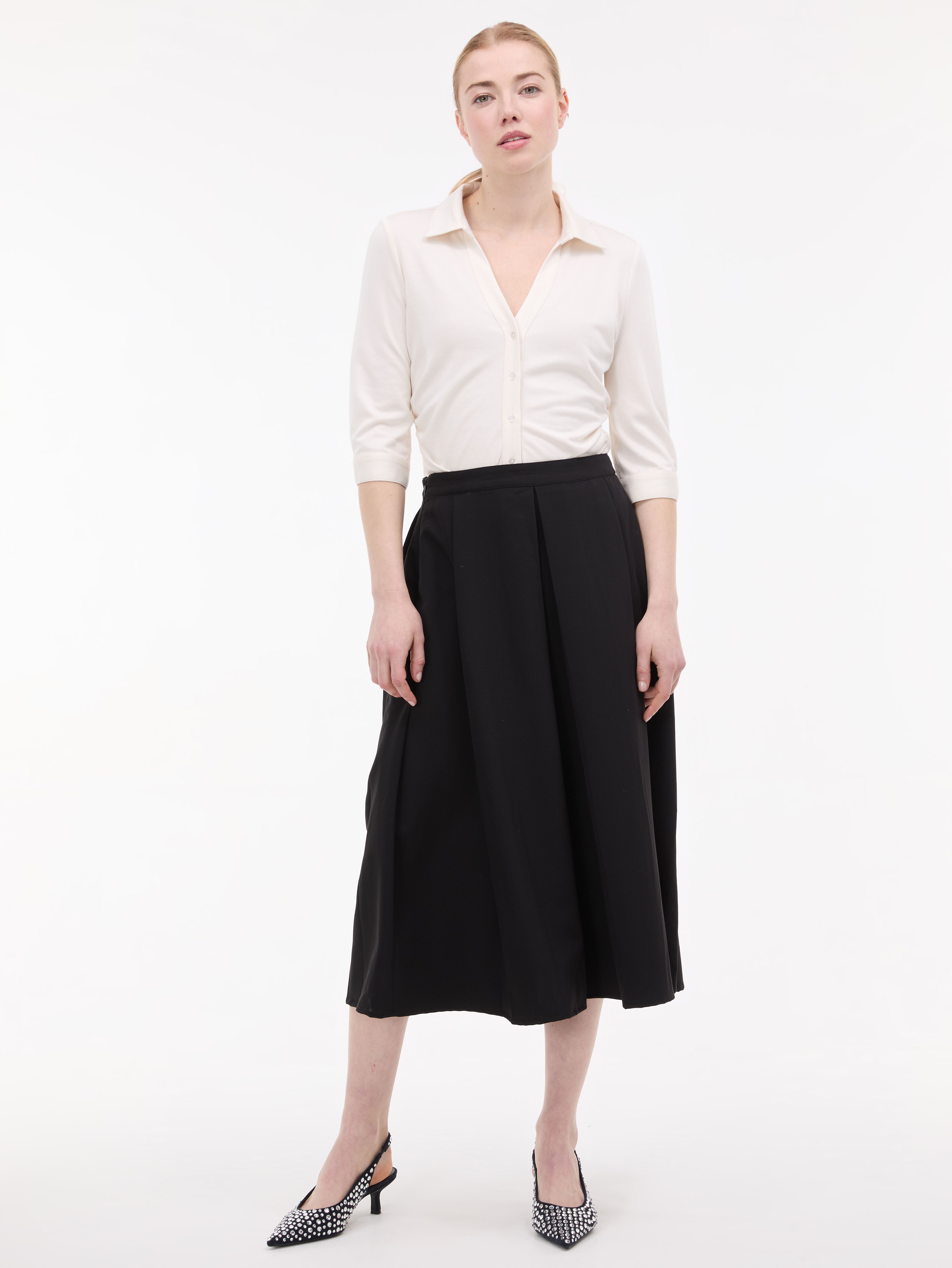 Czarna damska spódnica ORSAY