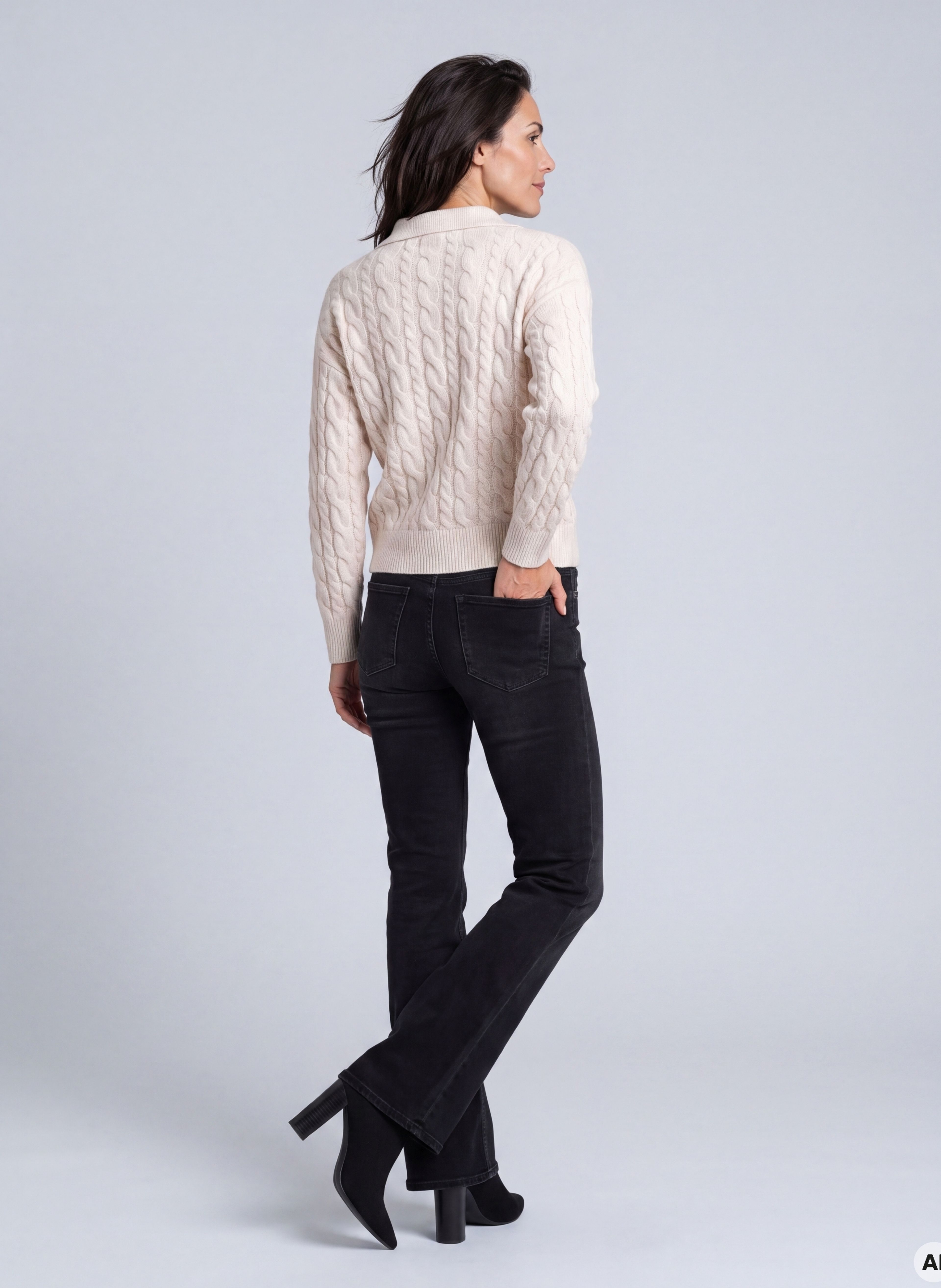 Cremefarbener Damenpullover mit langen Ärmeln ORSAY - 004