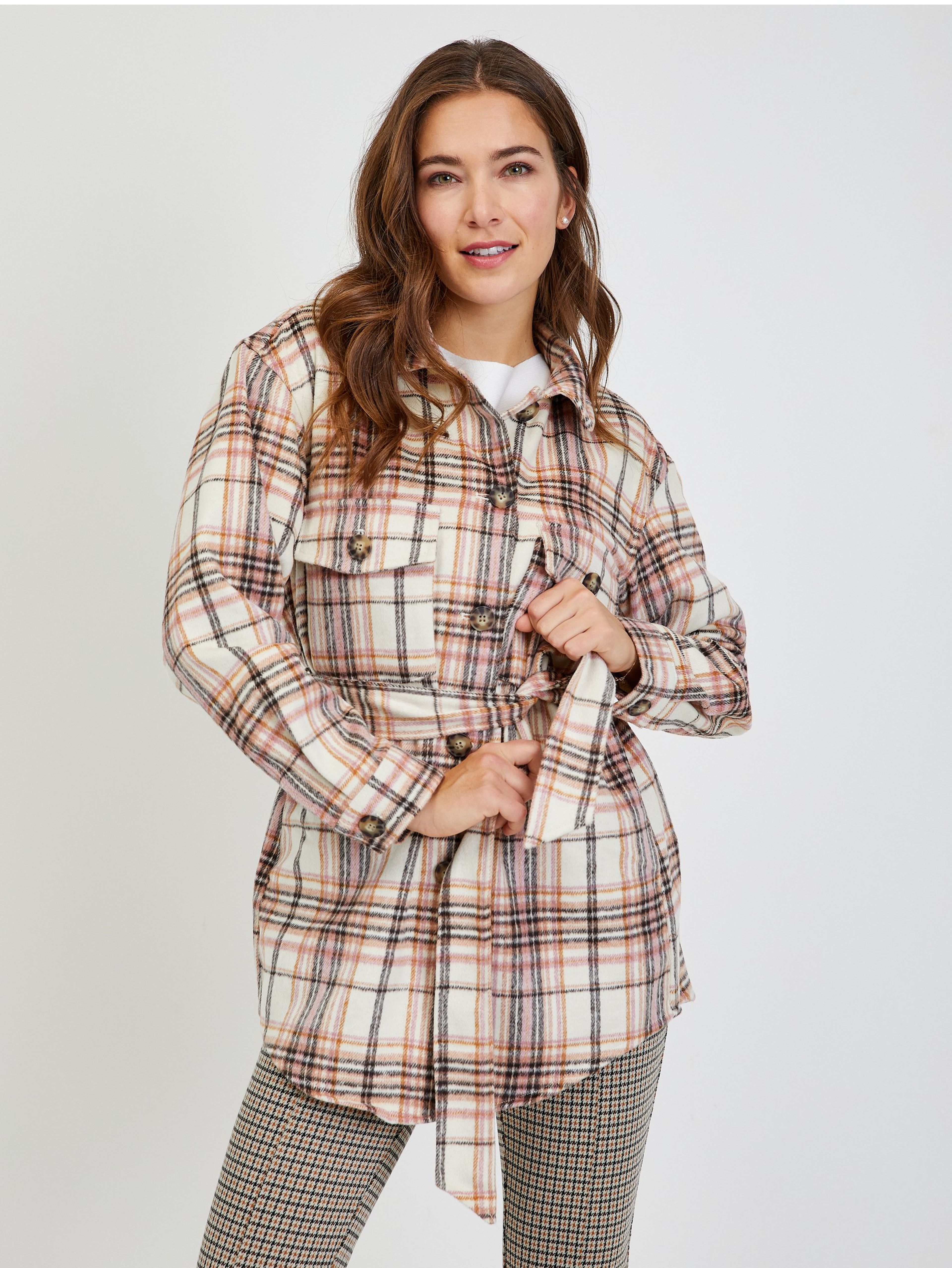 Rosa und cremefarbene Damen-Hemdjacke mit Bindung ORSAY