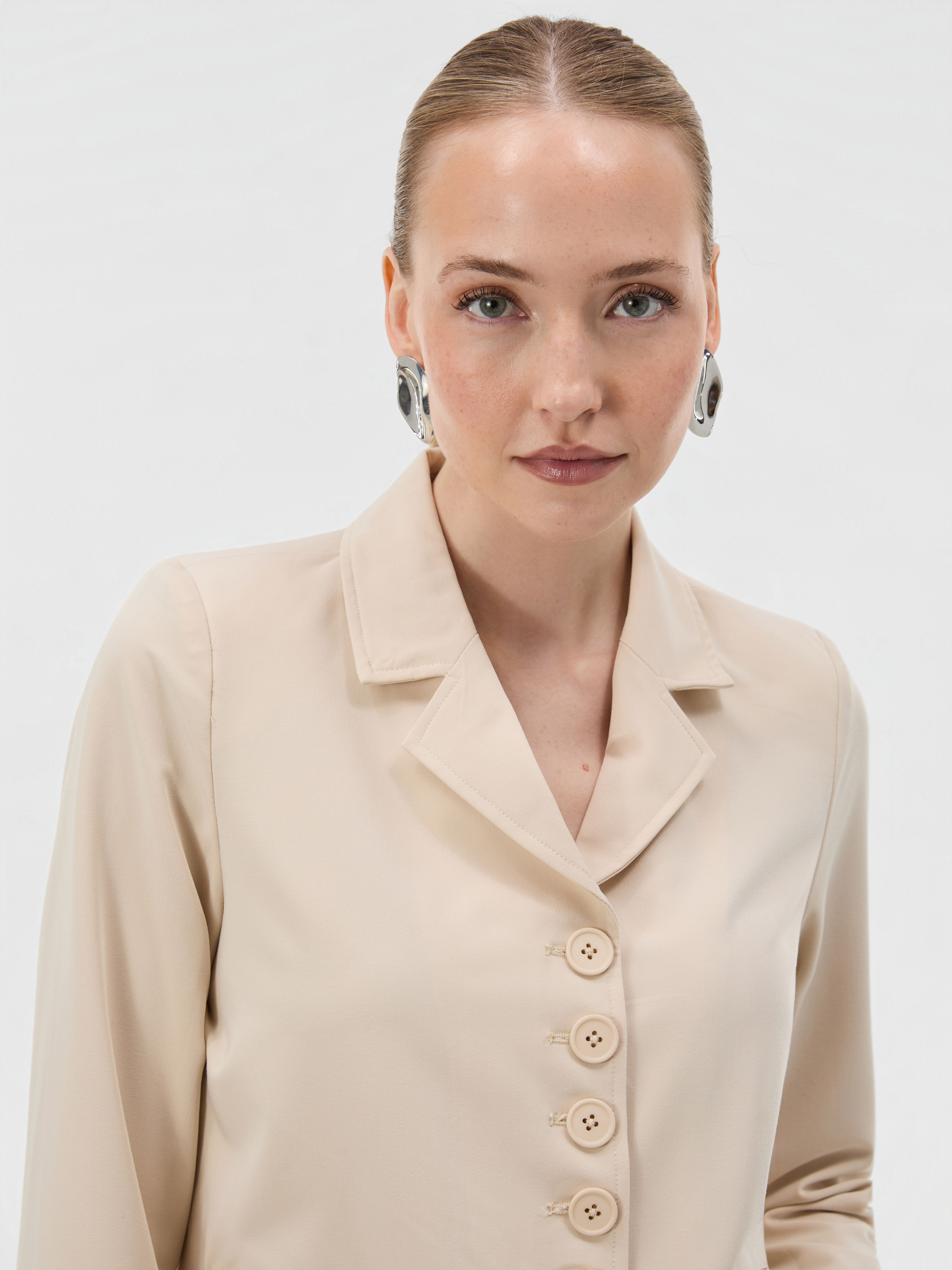 Beiger Damenblazer ORSAY - 004