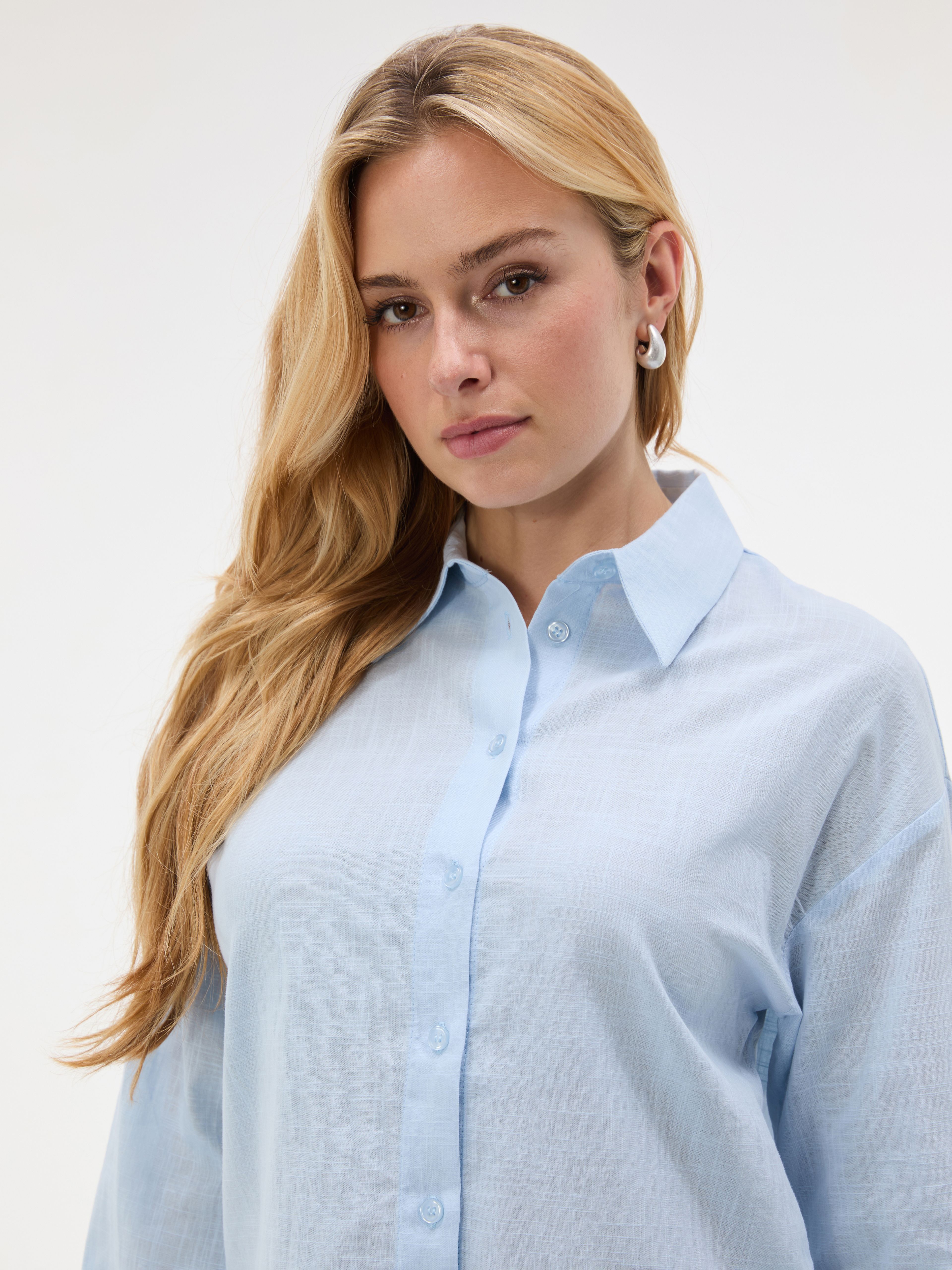 Hellblaue Damenbluse ORSAY - 004