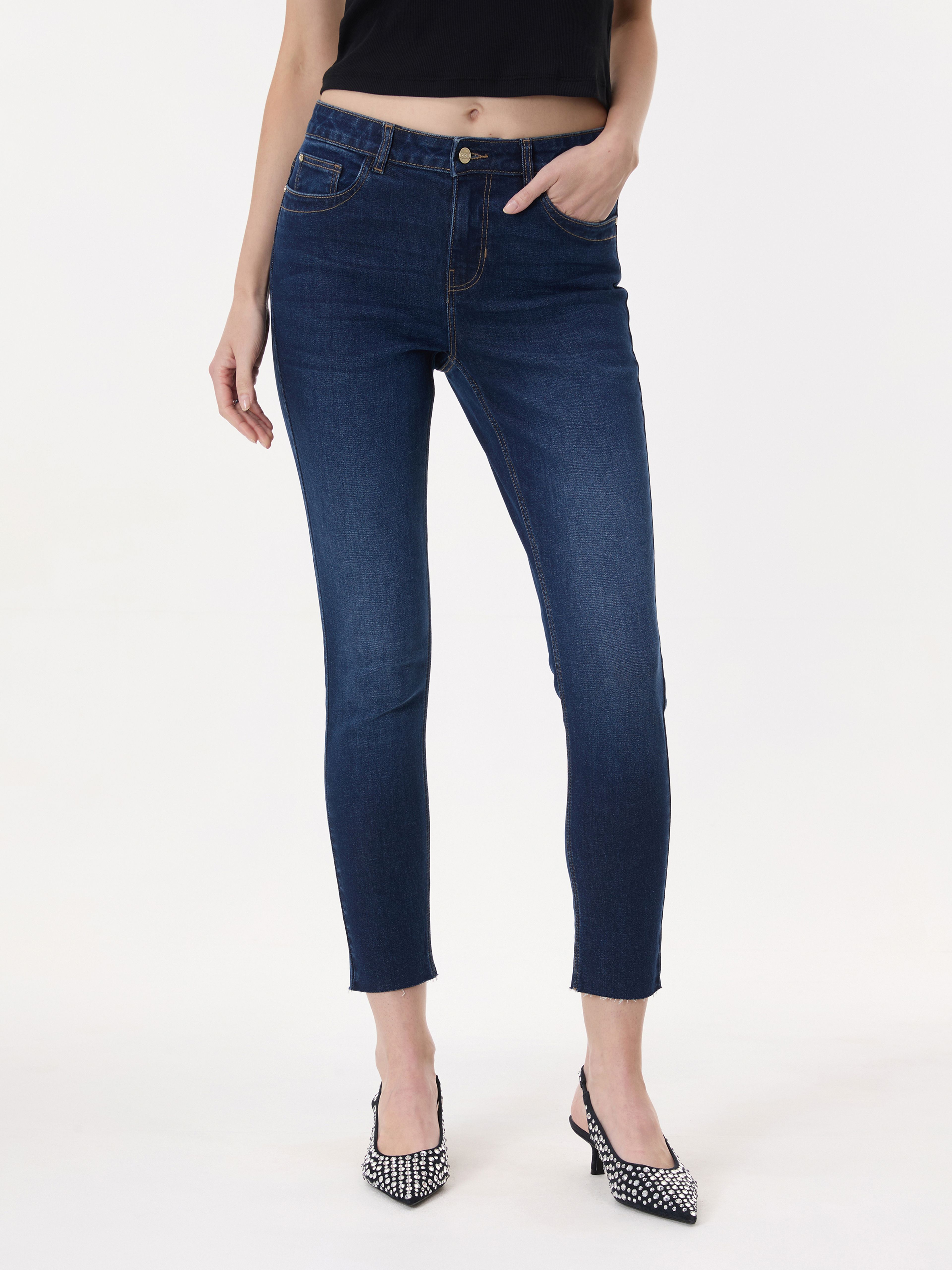 Ciemnoniebieskie damskie dżinsy skinny fit ORSAY - 003