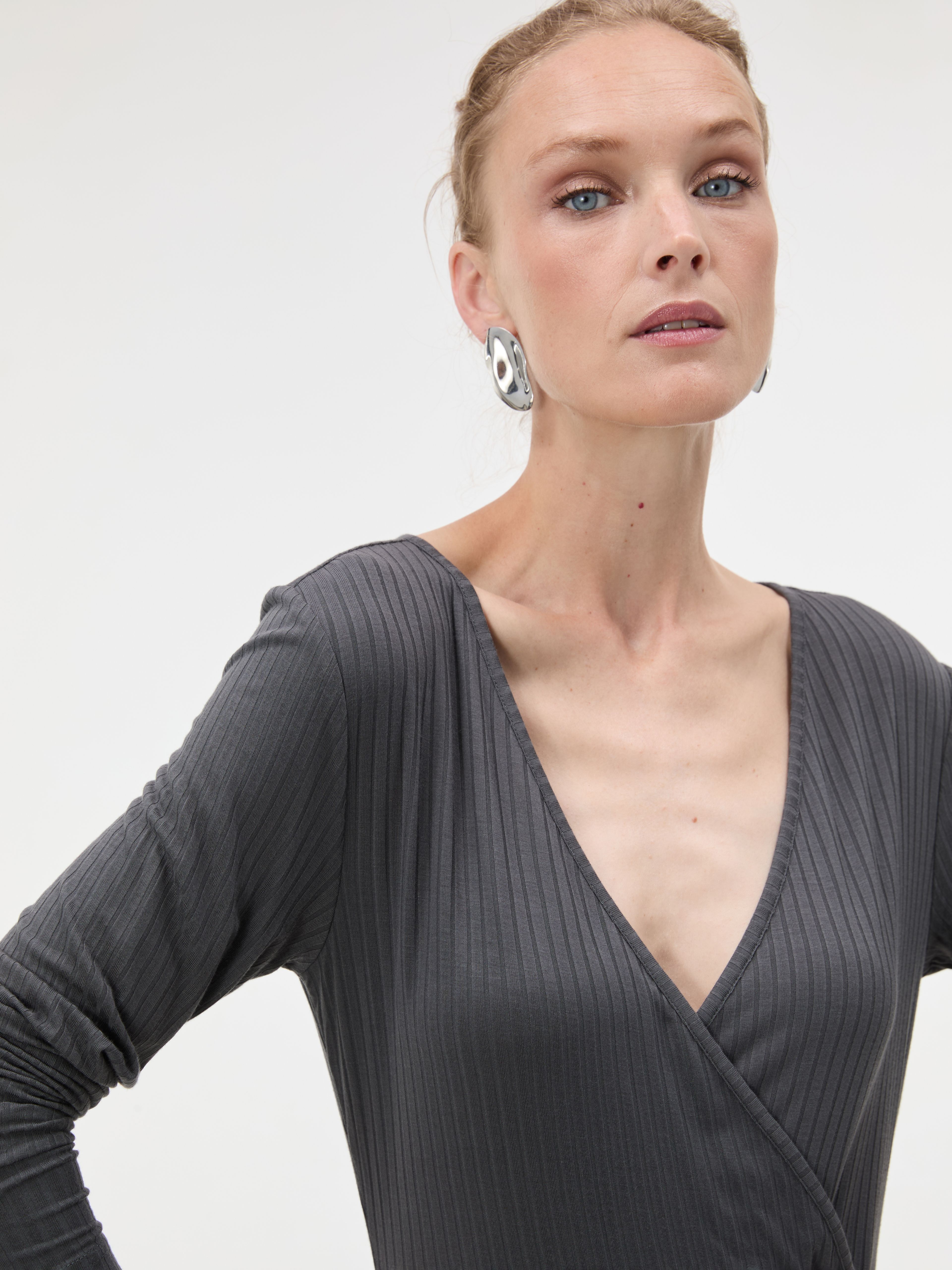 Dunkelgraues Damenkleid ORSAY - 005