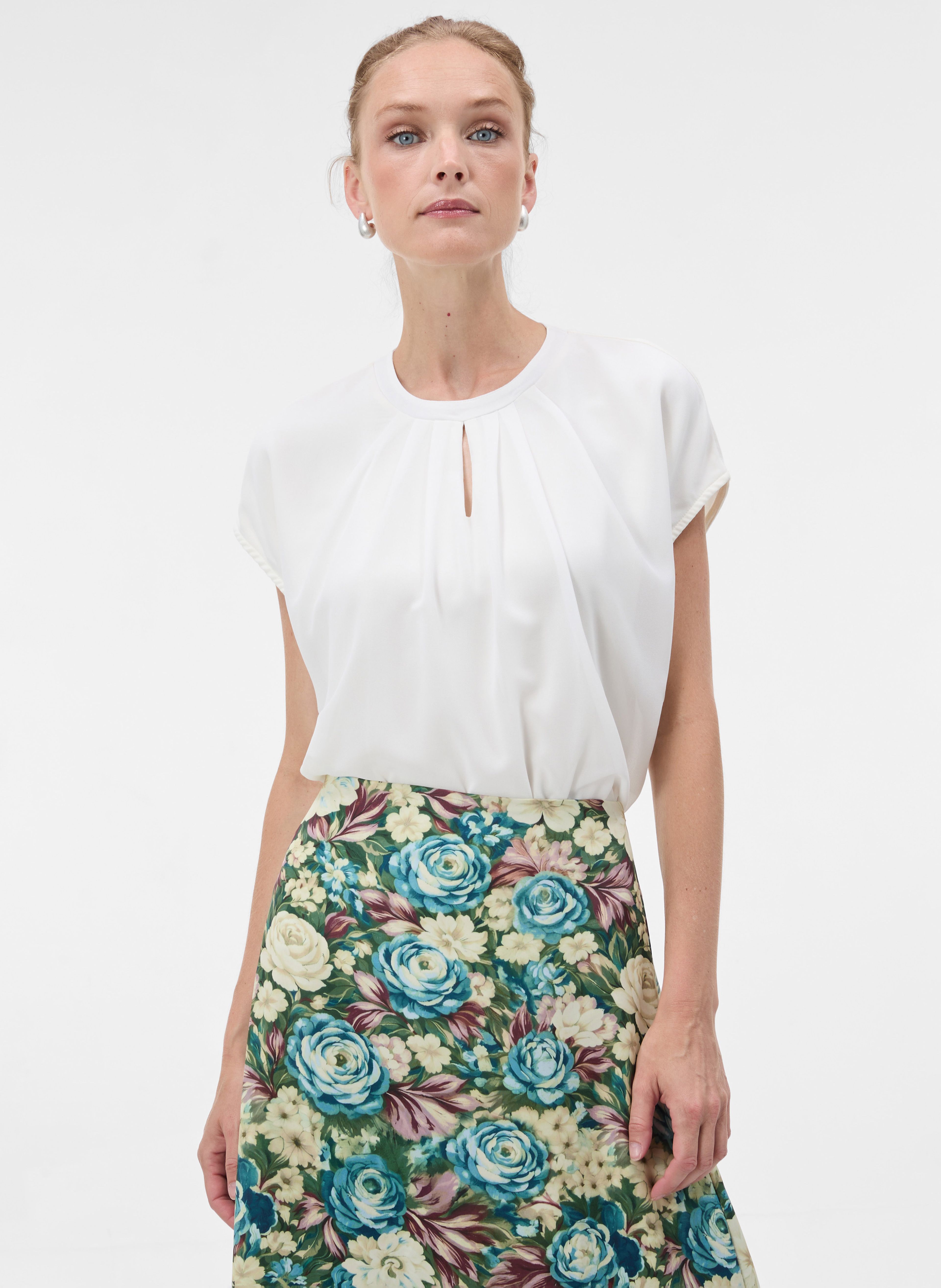 Krémová dámska halenka ORSAY - 002